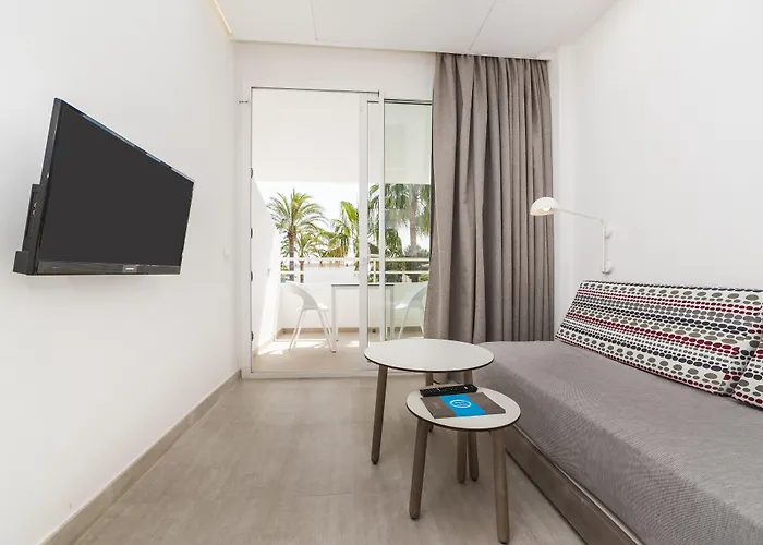 Hoposa & Villaconcha * פורט דה פולנסה