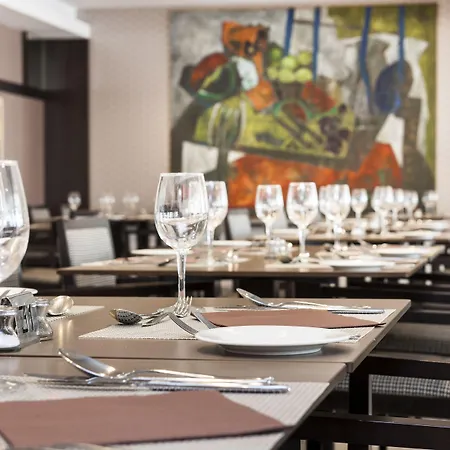 Отель Hoposa & Villaconcha Поланко