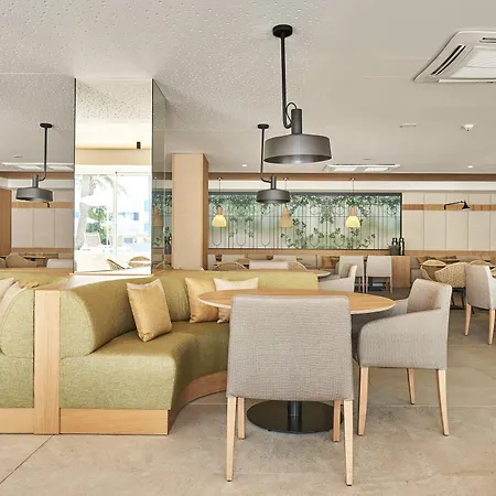 Hoposa & Villaconcha Поланко