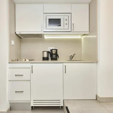 Hoposa & Villaconcha Поланко