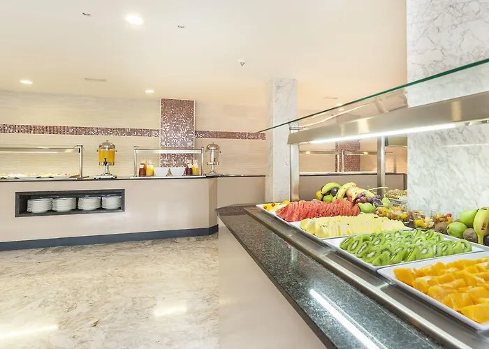 Отель Hoposa & Villaconcha *